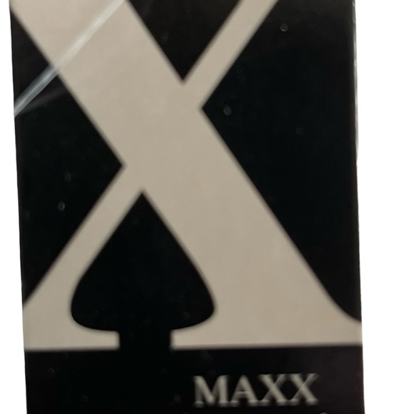 Maxx New York Signature handbags 👜 - Picture 4 of 16